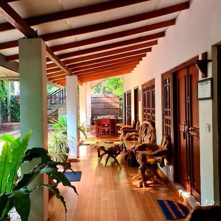 Habarana Dulwan Guest House Dış mekan fotoğraf