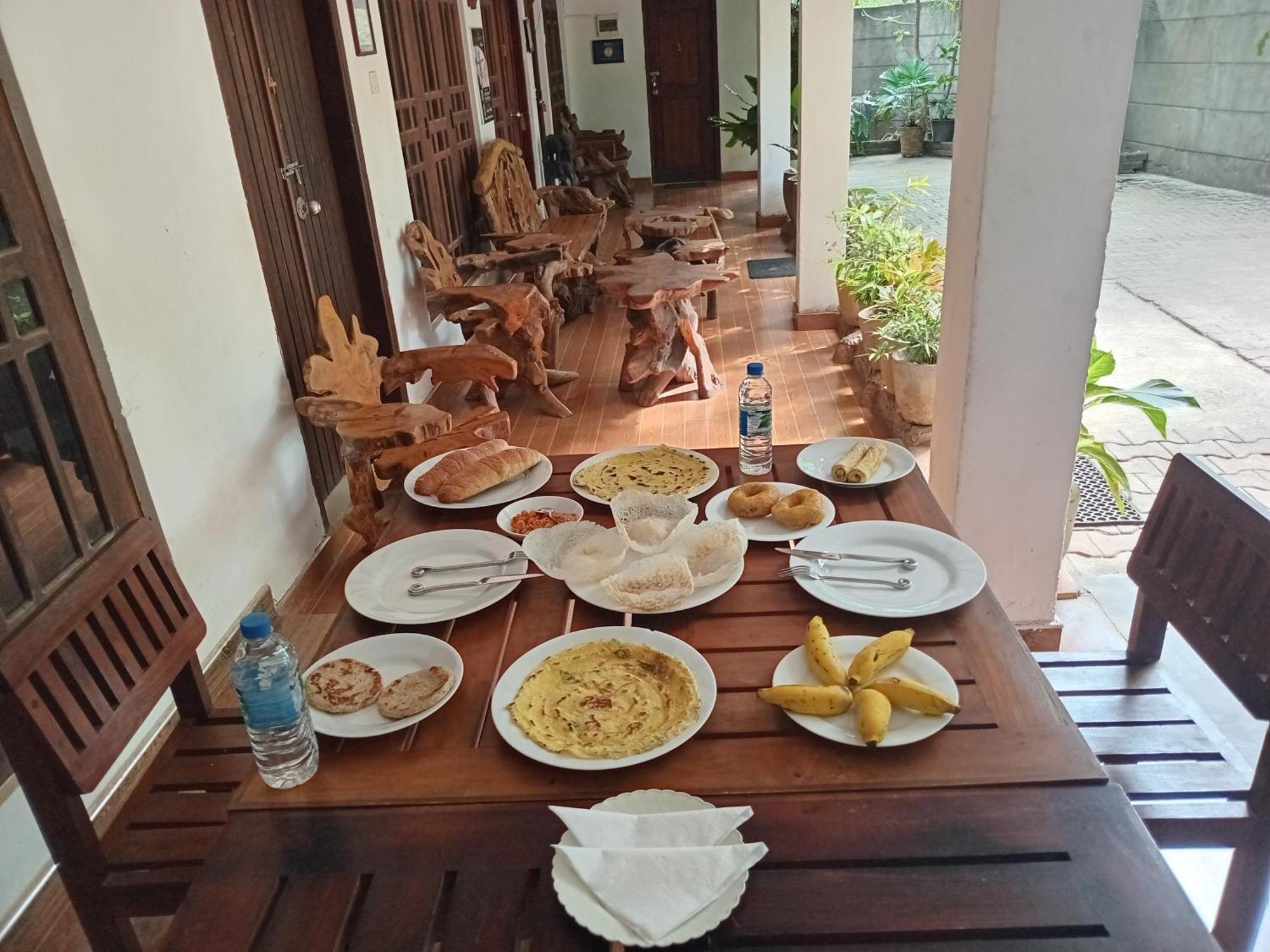 Habarana Dulwan Guest House Dış mekan fotoğraf