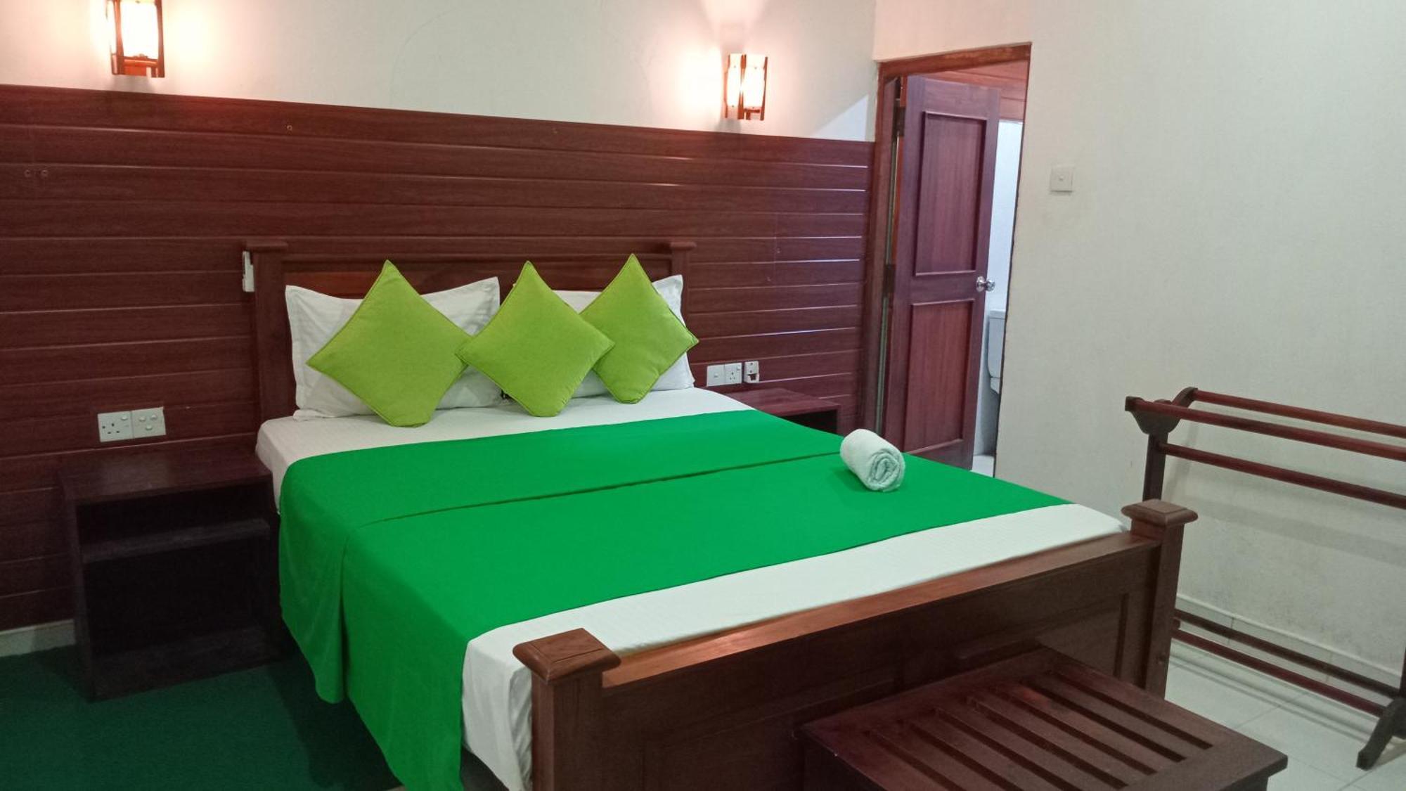 Habarana Dulwan Guest House Dış mekan fotoğraf