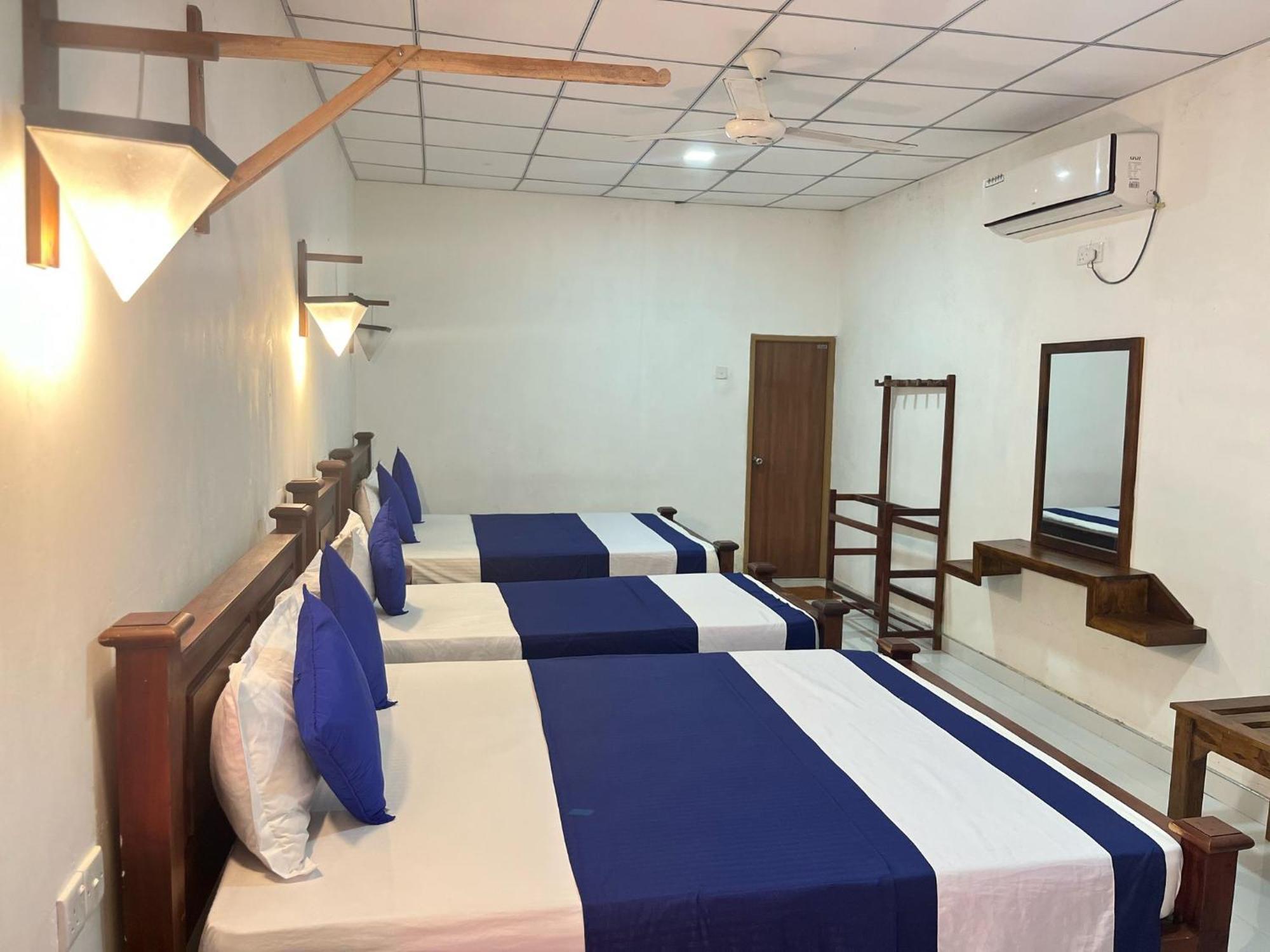 Habarana Dulwan Guest House Oda fotoğraf